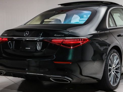 New 2026 Mercedes-Benz S 580 4MATIC Sedan image 4