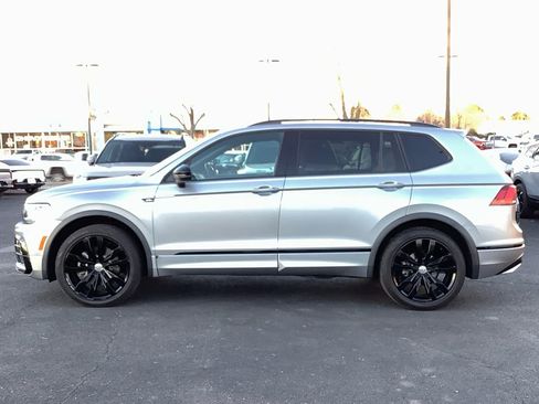 Used 2021 Volkswagen Tiguan SE R-Line image 24