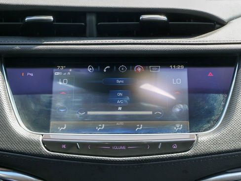 Used 2019 Cadillac XT5 Luxury AWD/4WD image 12