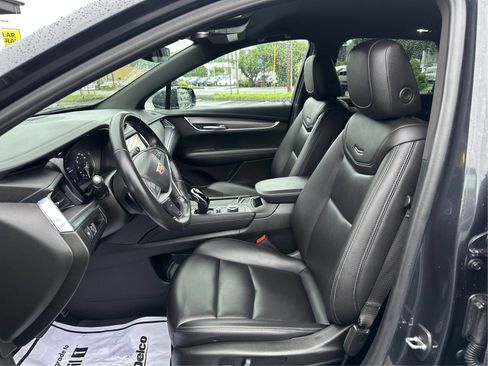Used 2021 Cadillac XT5 Luxury AWD/4WD image 9