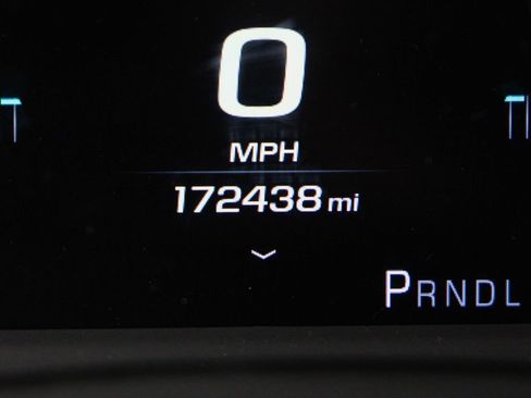 Used 2017 Chevrolet Tahoe Premier RWD image 16