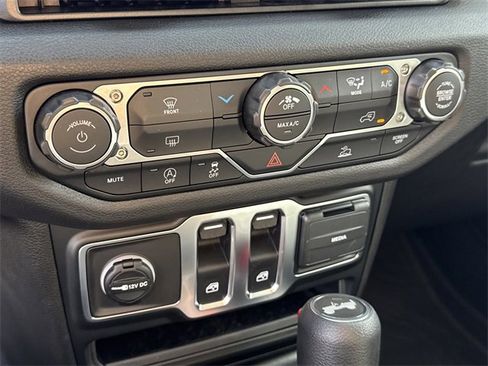 Used 2026 Jeep Wrangler Sport image 26