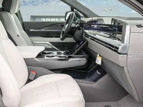 New 2026 Cadillac Escalade IQ Luxury 1 image 14