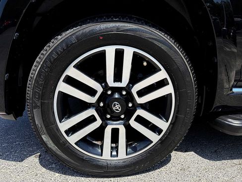 Used 2020 Toyota 4Runner Limited AWD/4WD image 16