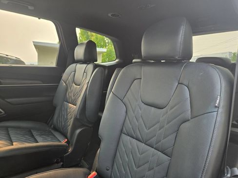 Certified 2024 Kia Telluride EX X-Line AWD/4WD image 17