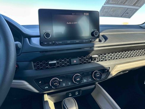 New 2025 Honda Accord SE image 21