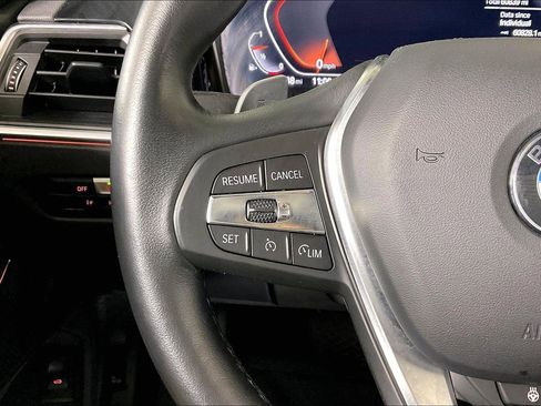 Used 2021 BMW 330i xDrive Sedan w/ Convenience Package AWD/4WD image 16