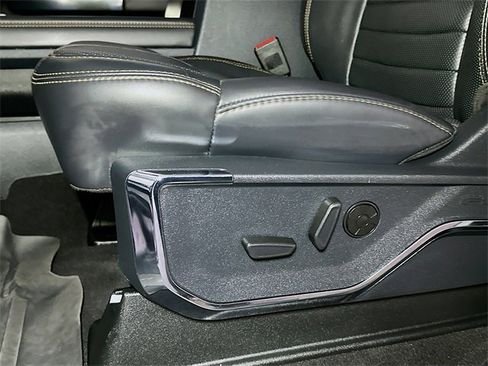 Used 2024 Ford F350 Platinum image 16