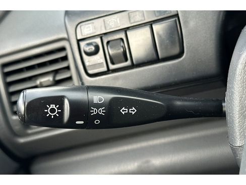 Used 1994 Eagle Summit LX image 18