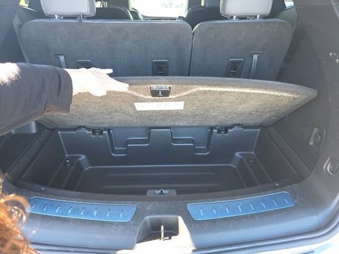 Used 2023 Buick Enclave Essence AWD/4WD image 24