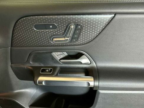 Certified 2026 Mercedes-Benz GLB 250 GLB 250 image 21