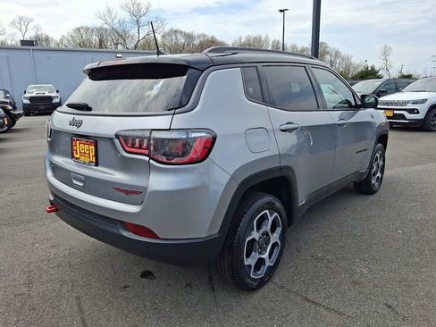 Certified 2022 Jeep Compass Trailhawk w/ Sun and Sound Group AWD/4WD image 6