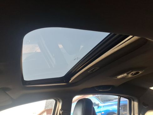 Used 2013 Chrysler 200 Limited w/ Sun/Sound Group FWD image 12
