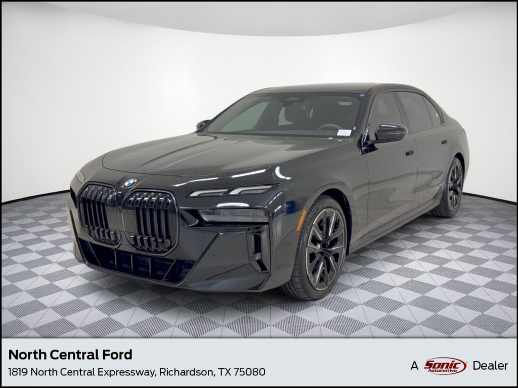 Used 2025 BMW 740i w/ Premium Package RWD image 1