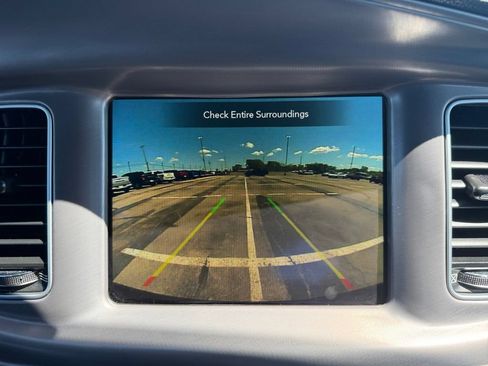 Used 2023 Dodge Charger SXT RWD image 11