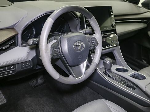 Used 2019 Toyota Avalon Limited w/ Advanced Safety Package FWD image 27