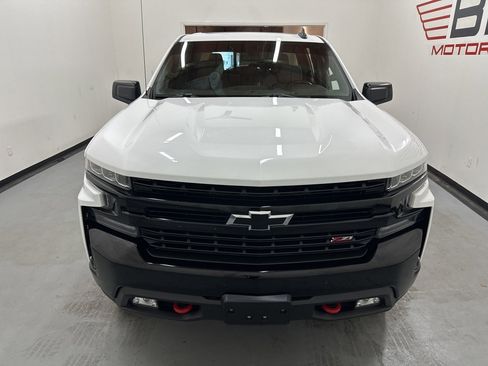 Used 2019 Chevrolet Silverado 1500 LT Trail Boss image 3