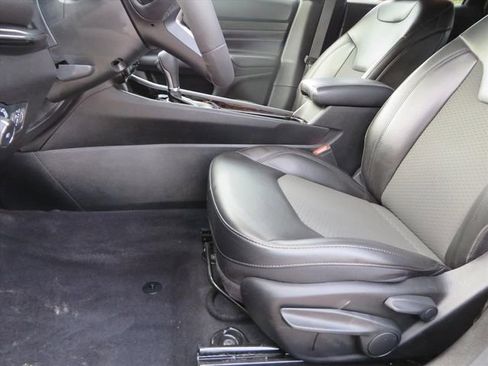 Used 2022 Jeep Compass Altitude image 15