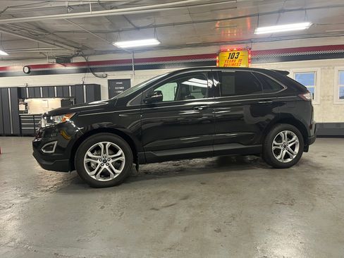 Used 2015 Ford Edge Titanium w/ Equipment Group 301A image 6