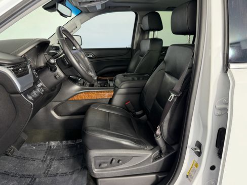 Used 2015 Chevrolet Suburban LTZ w/ Max Trailering Package AWD/4WD image 32