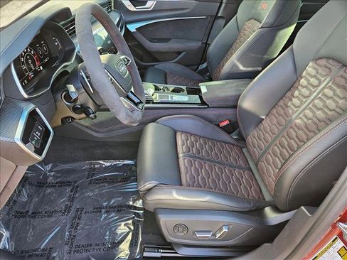 Used 2025 Audi RS 7 Performance image 14