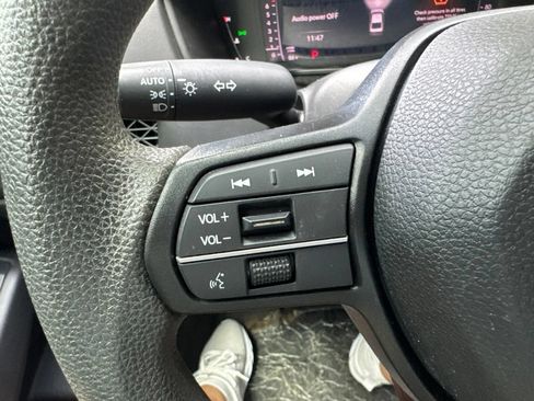 Used 2024 Honda Accord LX image 17