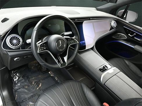 Used 2023 Mercedes-Benz EQS 580 4MATIC SUV image 10