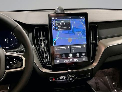 New 2026 Volvo XC60 B5 Ultra w/ Climate Package image 9