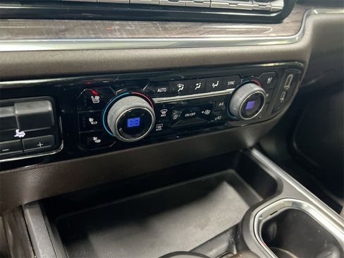 Used 2023 Chevrolet Silverado 1500 LTZ w/ LTZ Premium Package image 16