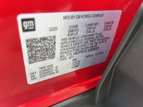 New 2026 Chevrolet Trax LT w/ Sunroof Package image 33