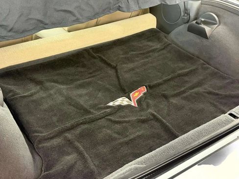 Used 2005 Chevrolet Corvette Coupe w/ Preferred Equipment Group image 26