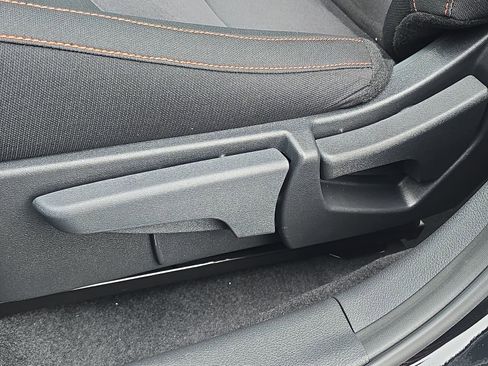 New 2025 Nissan Sentra SR image 12