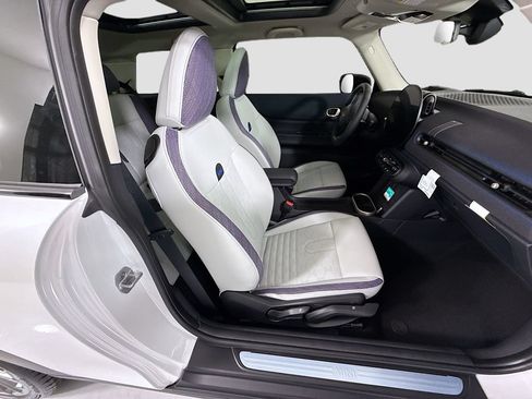 New 2026 MINI Cooper 2-Door Hardtop FWD image 20