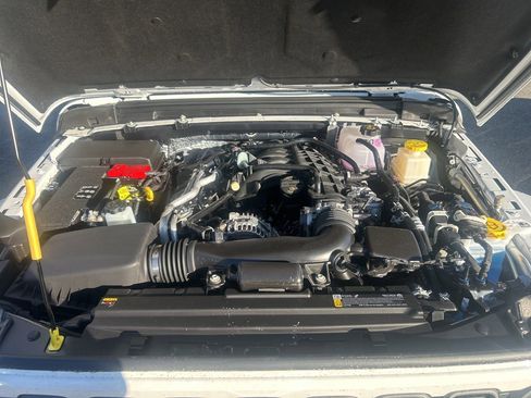 New 2026 Jeep Gladiator Sport image 9