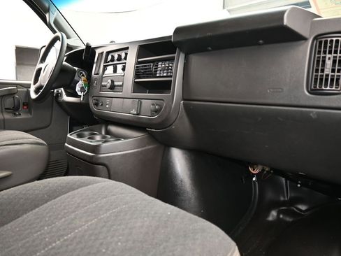 Used 2024 Chevrolet Express 2500 Work Van w/ Driver Convenience Package image 38