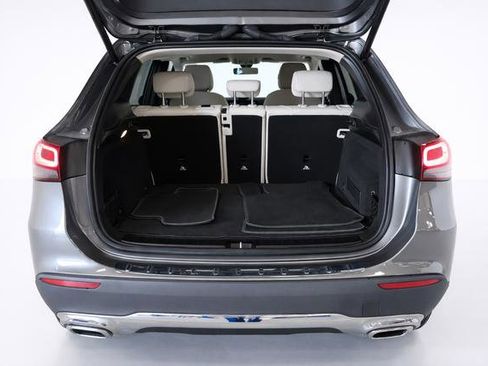 Used 2023 Mercedes-Benz GLA 250 4MATIC image 12