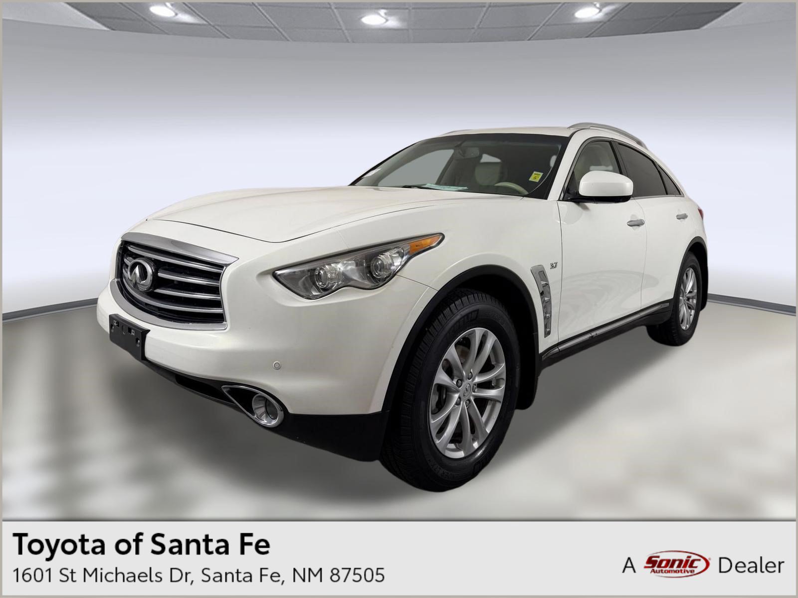 Used 2016 INFINITI QX70 AWD w/ Premium Package image 1