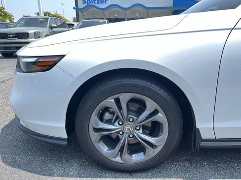 Used 2024 Honda Accord EX image 21