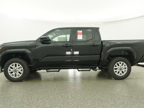 New 2025 Toyota Tacoma SR image 19