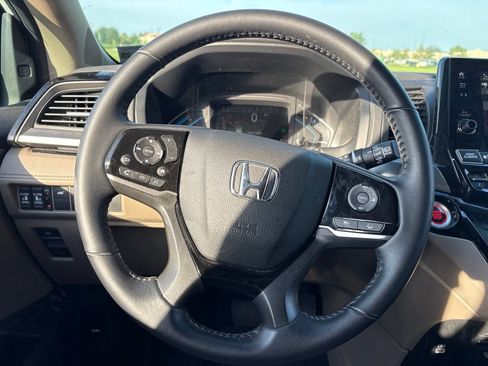 Used 2024 Honda Odyssey Touring image 22