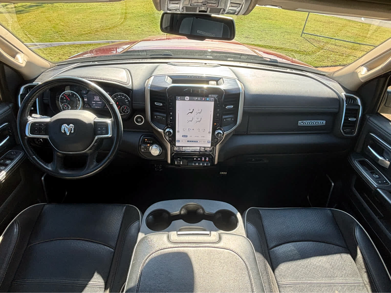 Used 2022 RAM 2500 Laramie AWD/4WD image 18