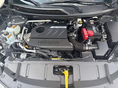 Used 2024 Nissan Rogue SV w/ SV Premium Package FWD image 26