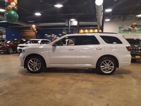 Used 2024 Dodge Durango GT image 5
