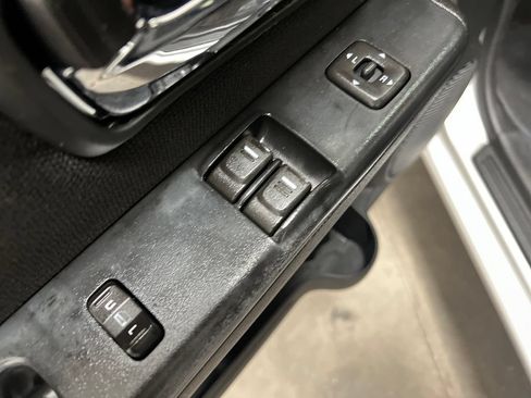 Used 2010 Chevrolet Colorado LT w/ Power Convenience Package RWD image 13