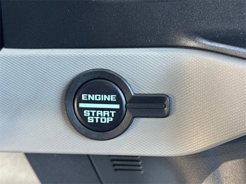 Used 2022 Ford Bronco Wildtrak image 18