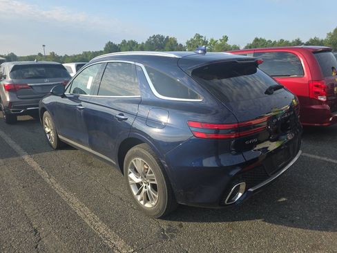 Used 2022 Genesis GV70 2.5T AWD/4WD image 8
