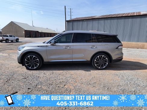 Used 2023 Lincoln Aviator Reserve w/ Equipment Group 201A image 6