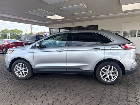 Used 2024 Ford Edge SEL w/ Convenience Package AWD/4WD image 9