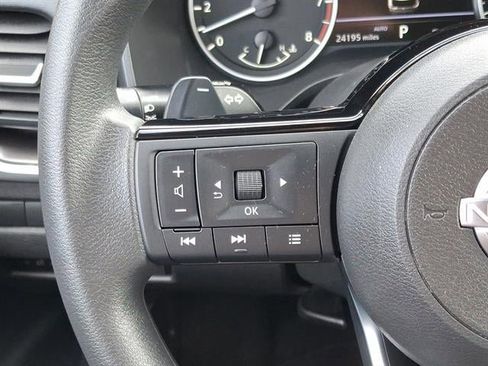 Certified 2023 Nissan Rogue SV image 21