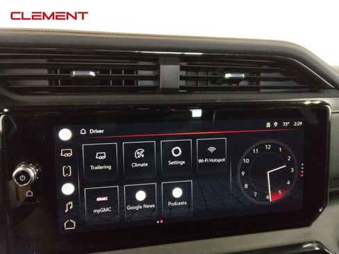 Used 2022 GMC Sierra 1500 AT4 w/ AT4 Premium Package image 20